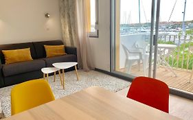 Appartement 1Ere Ligne Vue Port Avec Balcon, Piscine