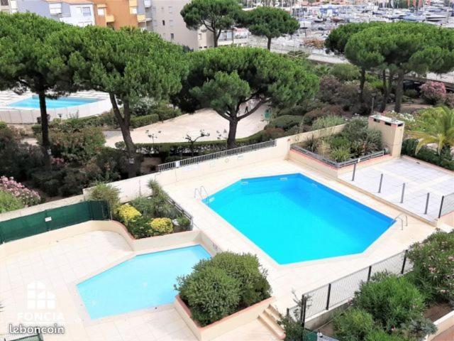 Appartement 1Ere Ligne Vue Port Avec Balcon, Piscine Agde Buitenkant foto