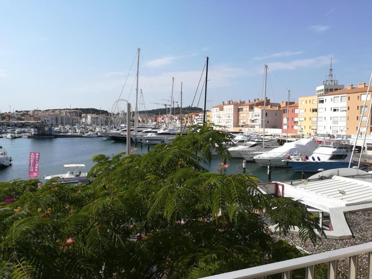 Appartement 1Ere Ligne Vue Port Avec Balcon, Piscine Agde Buitenkant foto